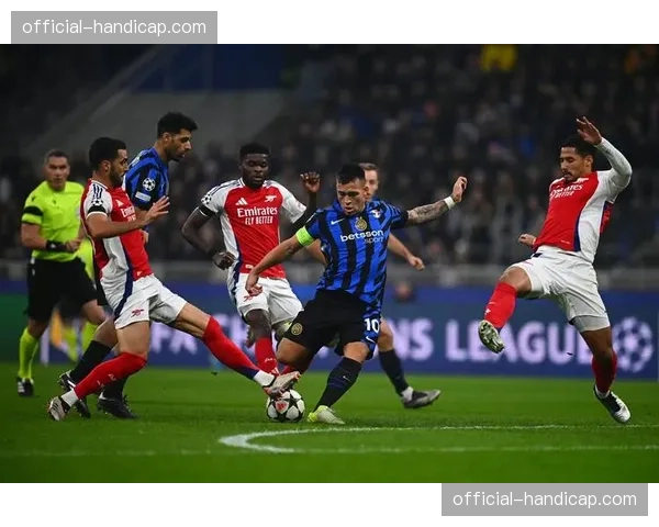 天气预警：本轮多场比赛可能因雨雪天气延期，包括博洛尼亚对佛罗伦萨的焦点战